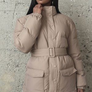 Women’s JLUXLABEL tan puffer coat new with tags